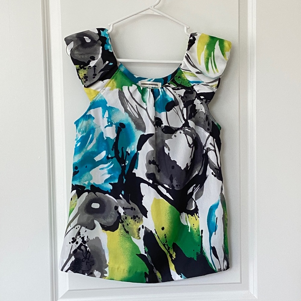 Express watercolor print tank top with cap sleeve Size XS green black gray teal